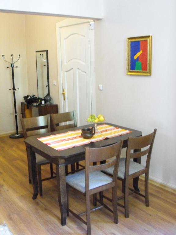 Julia Garden Apartment Burgas ภายนอก รูปภาพ